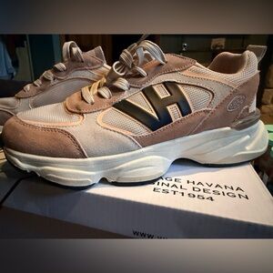 Dash 11 Vintage Havana Blush, Coral and Black Sneakers